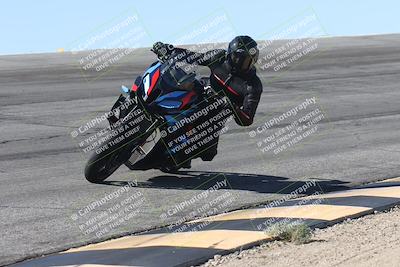 media/Oct-13-2025-Moto Forza (Mon) [[a66d839500]]/4-C Group/Session 2 (Bowl)/